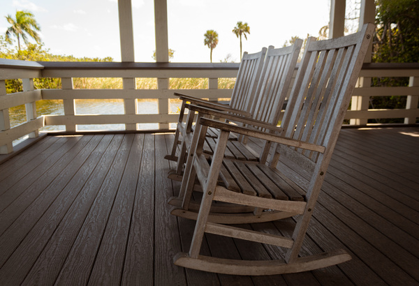 Downsizing Done Right: A Guide for Empty Nesters and Seniors